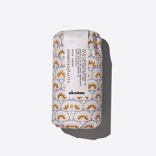Davines This Is A Medium Hold Modeling Gel